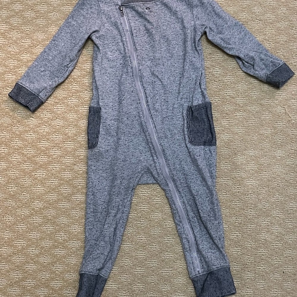 Cat & Jack Baby Boys Asymmetrical Zip Romper 18mo